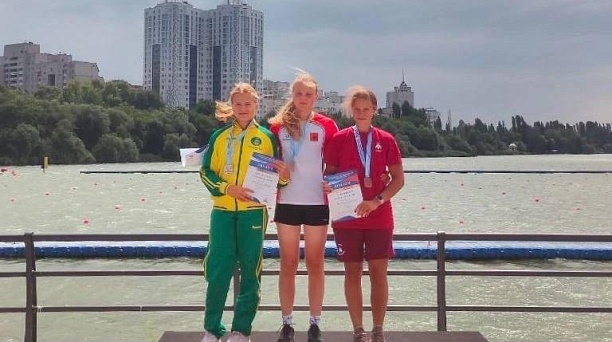 Кубанские спортсменки завоевали награды Всероссийского турнира по гребле