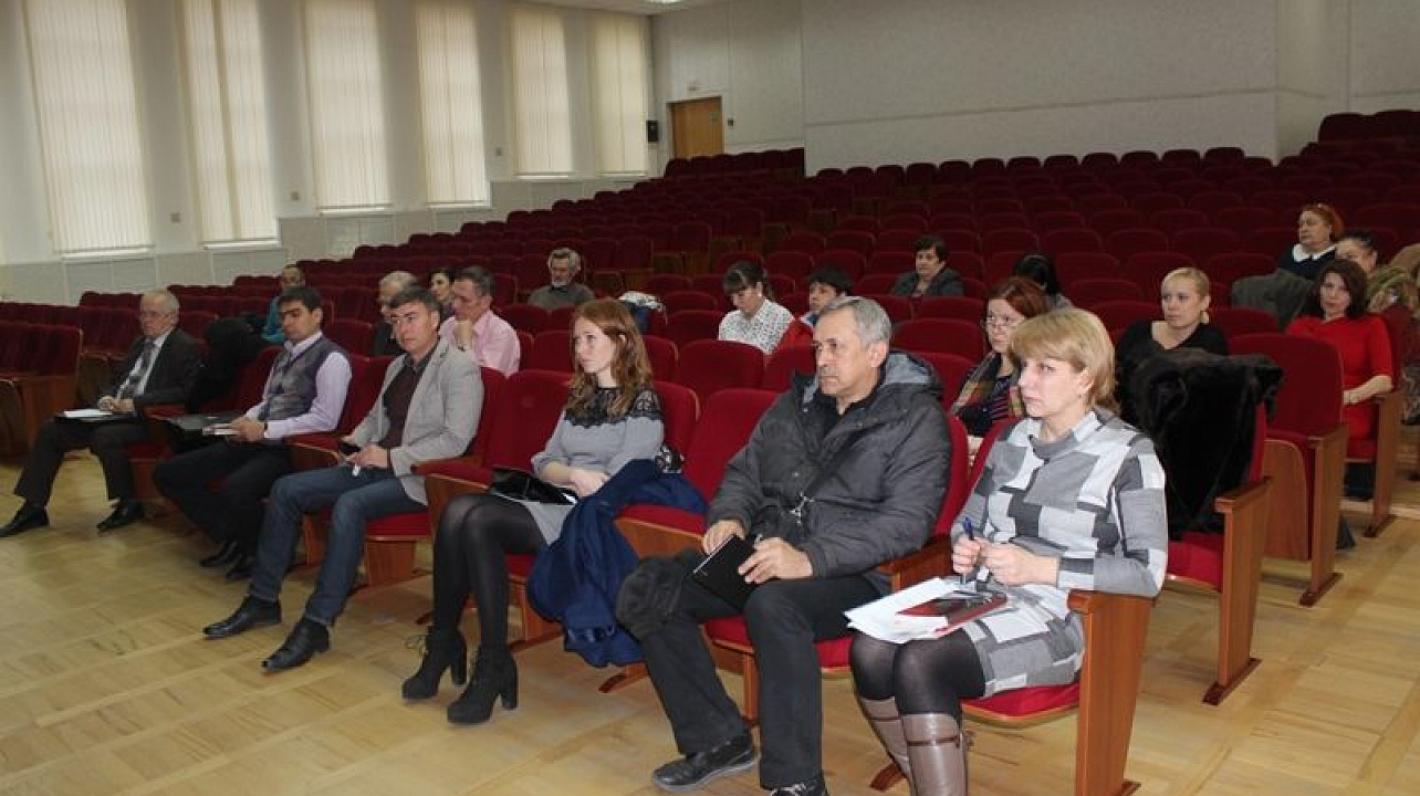 В администрации Центрального округа состоялось совещание по вопросу новогоднего оформления учреждений культуры