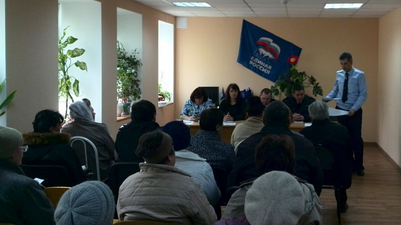 В Центральном округе обсудили вопросы капитального ремонта многоквартирных домов и реализацию программы «Жилье для российской семьи»