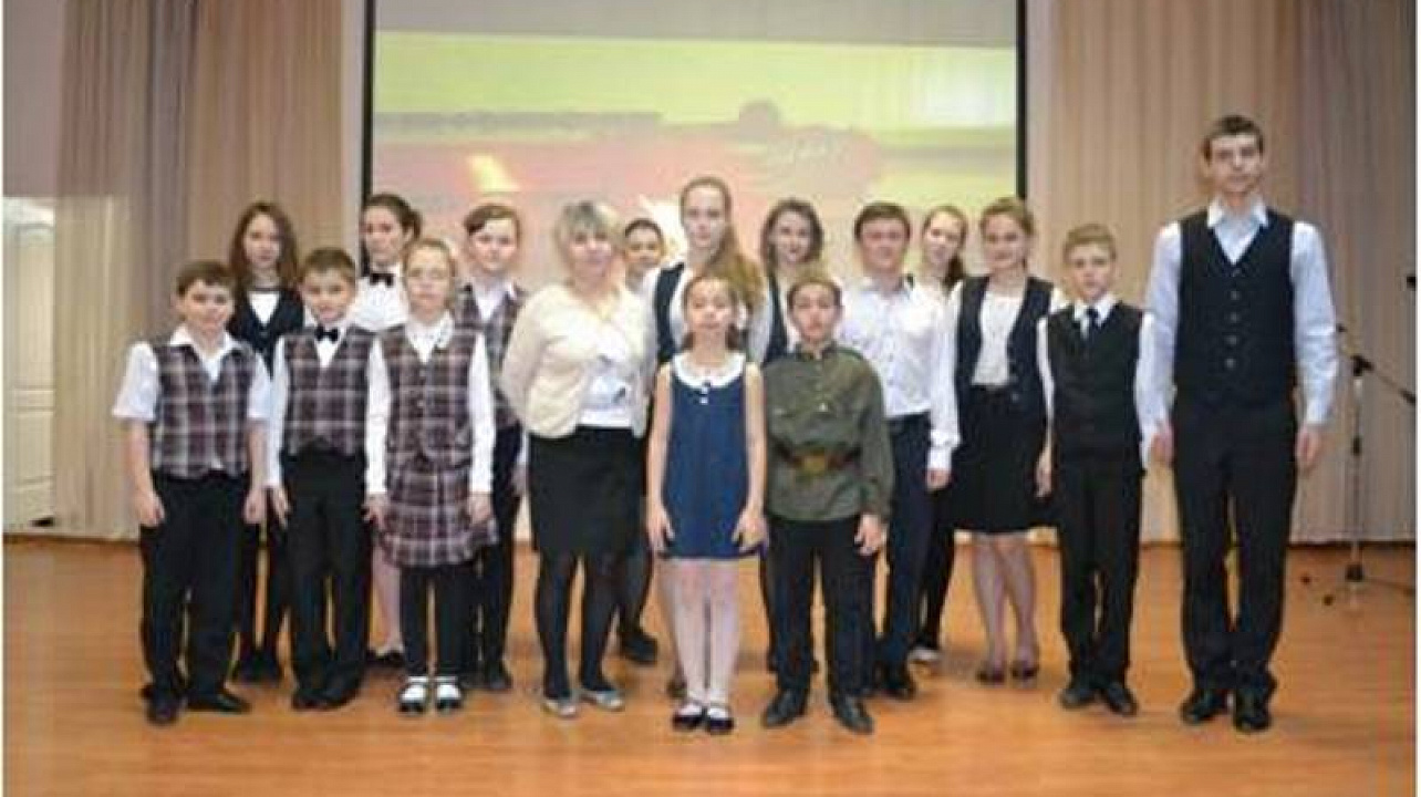 В школе № 6 прошел конкурс стихов "Строки, опаленные войной..."