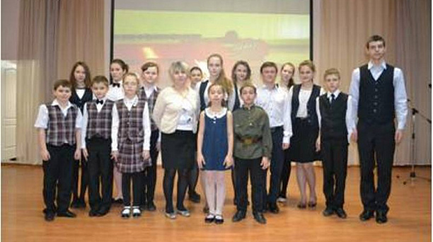 В школе № 6 прошел конкурс стихов "Строки, опаленные войной..."