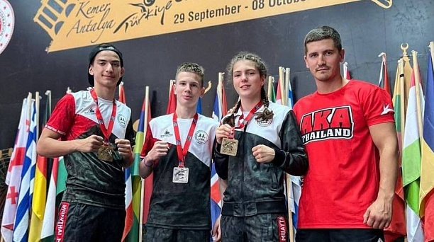 Три «золота» и «серебро» - итог краснодарских тайбоксёров на первенстве мира по муай-тай