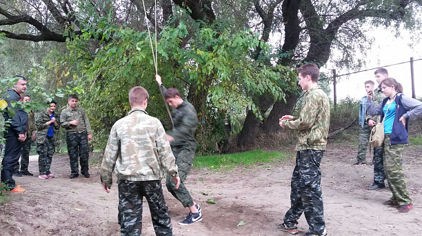В Западном округе прошли соревнования «Тропа разведчиков»