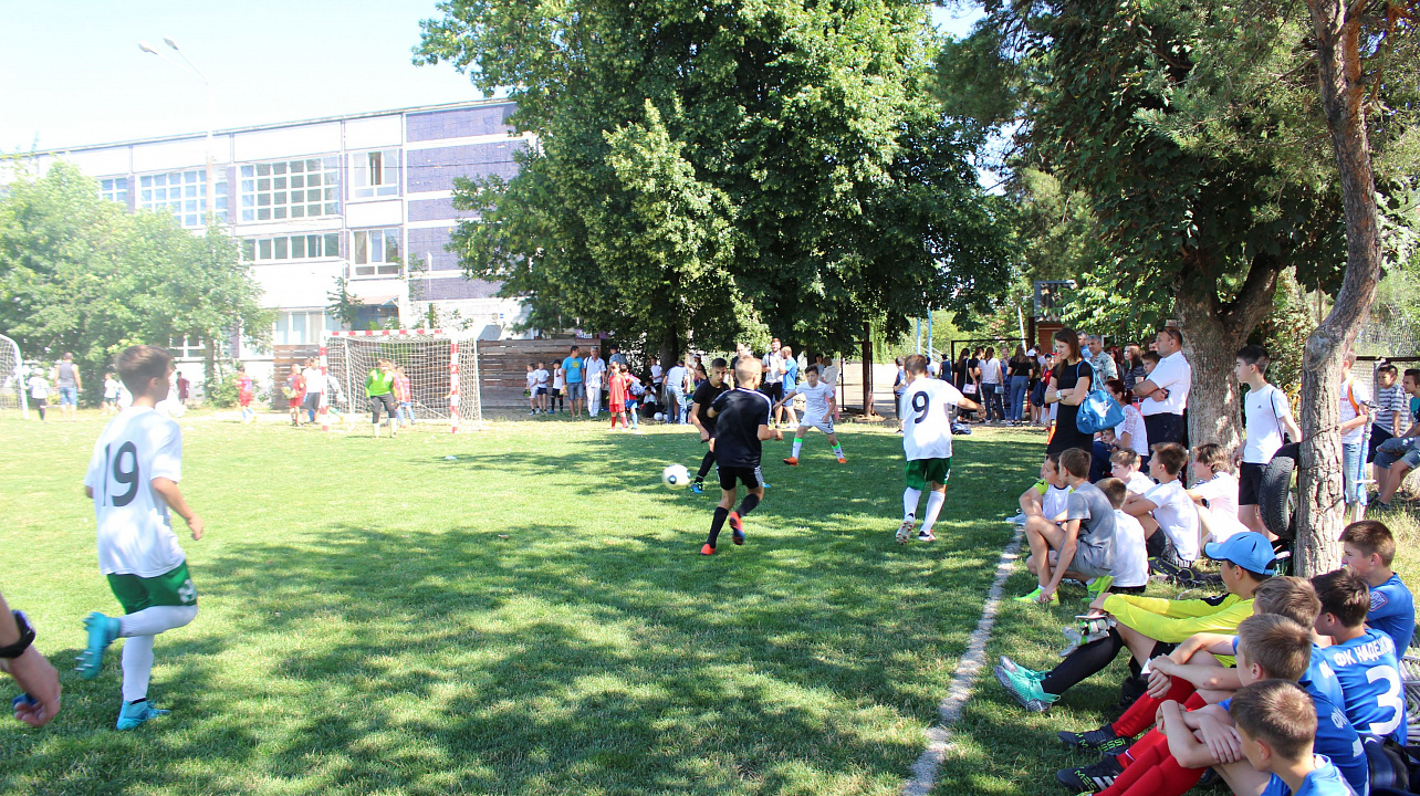 Первые игры по футболу на «Малый Кубок» управления по физической культуре и спорту