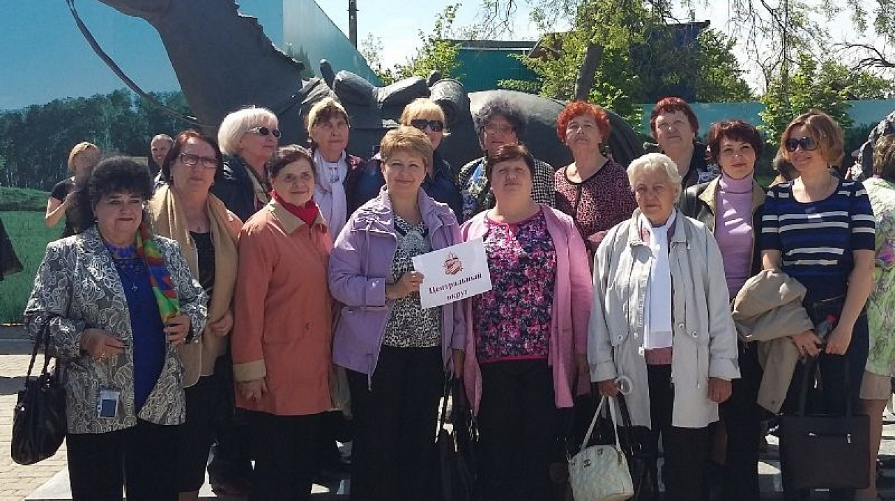 Общественность Центрального округа приняла участие в Корниловских поминовениях