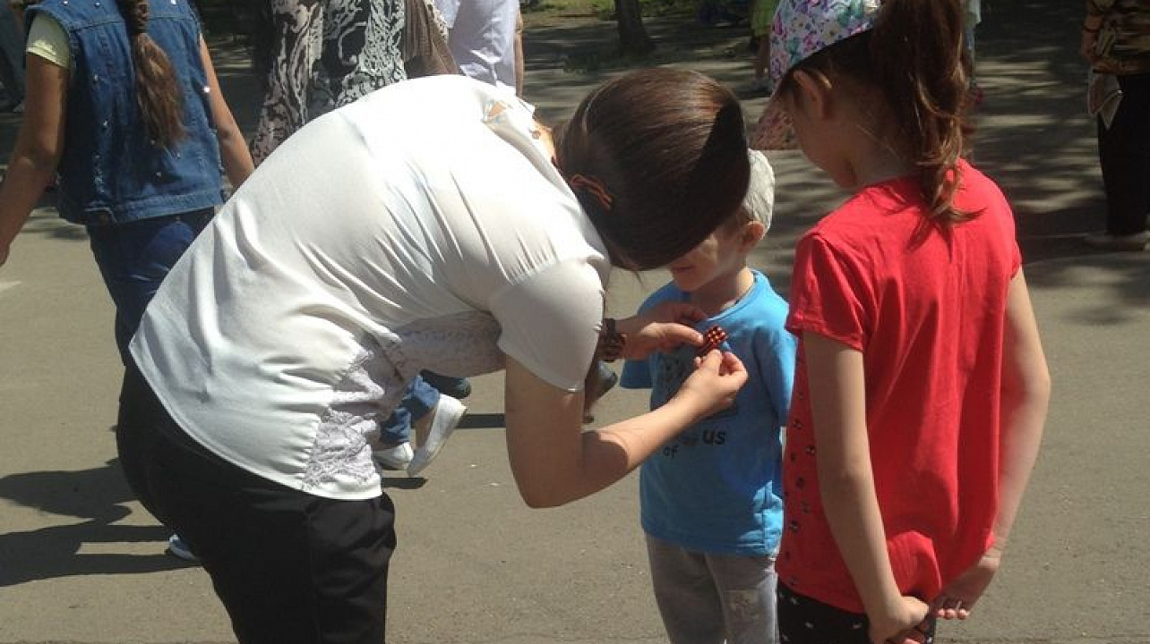 В Центральном округе прошла Всероссийская акция «Георгиевская ленточка»