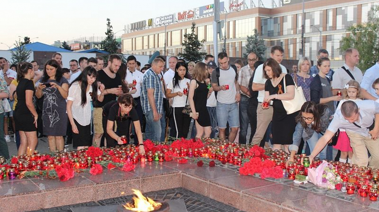 Центральный округ принял активное участие во Всероссийской акции «Свеча памяти»