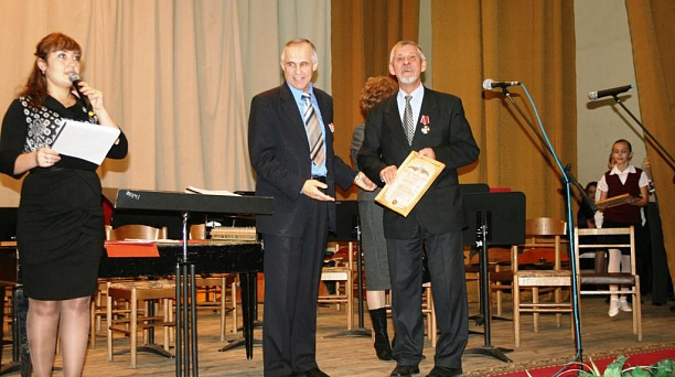 Прикубанским «чернобыльцам» вручили юбилейные памятные знаки