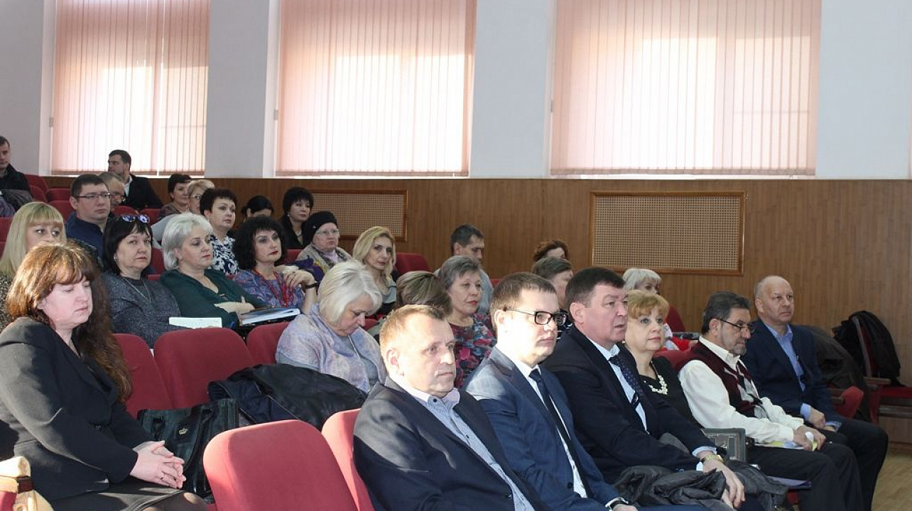 В Западном округе прошло заседание комиссии по чрезвычайным ситуациям