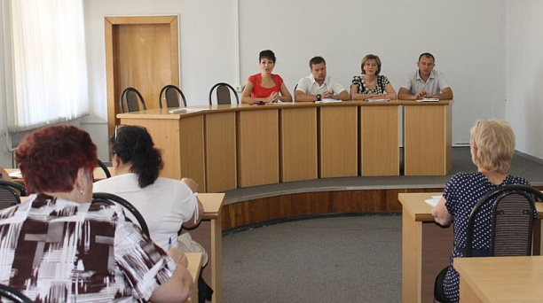 В Центральном округе обсудили вопросы санитарного порядка и благоустройства