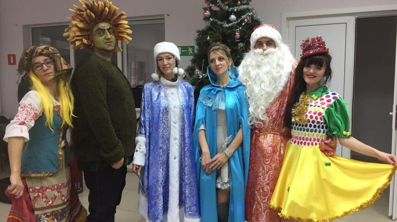 В Западной окружной организации ВОИ прошел новогодний утренник