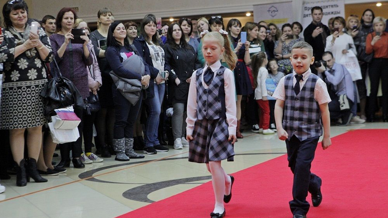 В Краснодаре прошла краевая выставка-презентация «Дни школьной моды 2019»