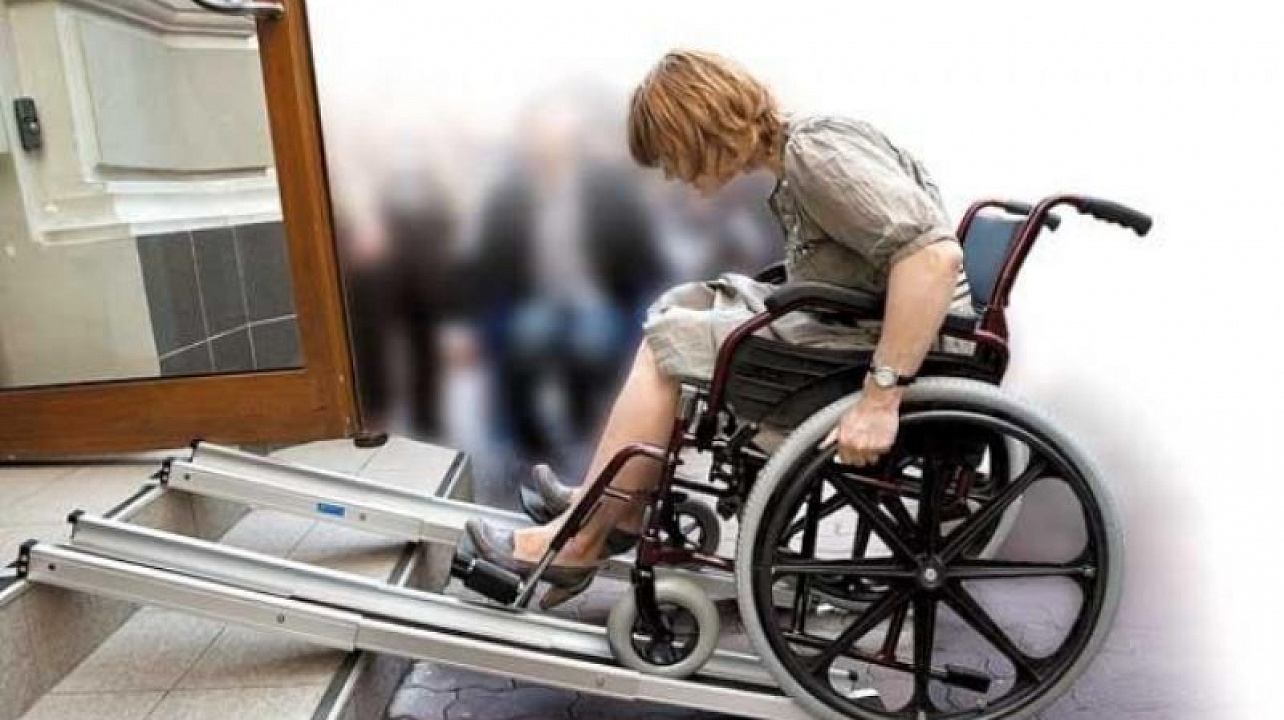 Управление социальной защиты напоминает: организации города должны быть «доступны» для людей с ограниченными возможностями                                                                                                                                     