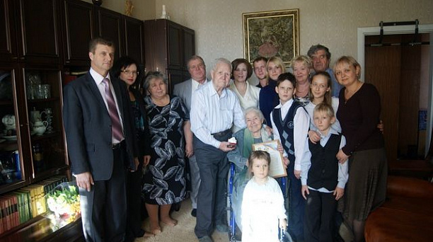 Чета Солдатовых отметила 65-летний юбилей совместной жизни