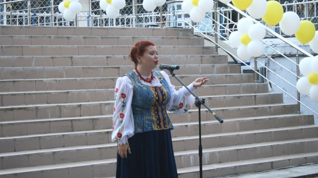 В сквере «Фестивальный» прошел праздник, приуроченный ко Дню семьи, любви и верности