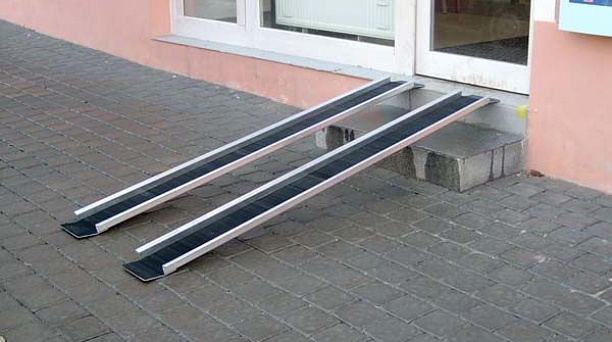 В Западном округе продолжается мониторинг доступности торговых предприятий 