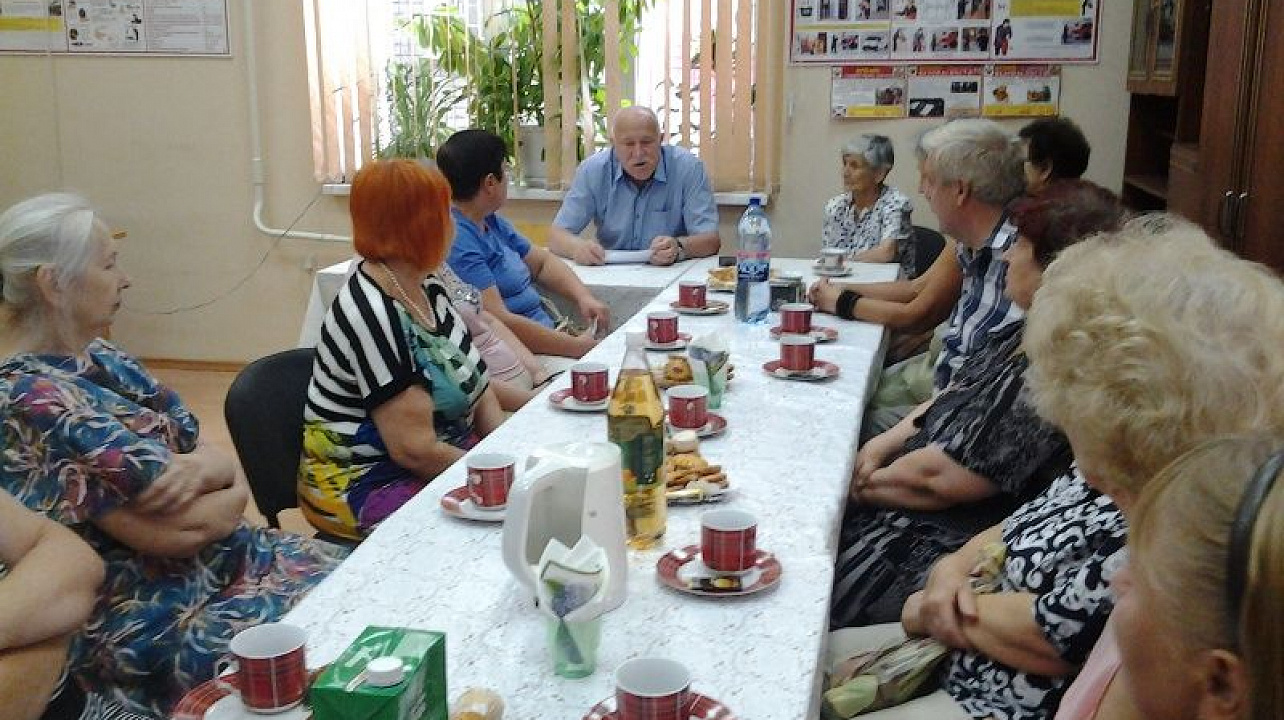 Депутат городской Думы Краснодара Николай Юрин отчитался о проделанной работе