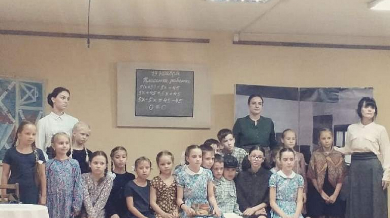 В Доме культуры Западного округа состоялся премьерный показ драмы «Бедный Федя»