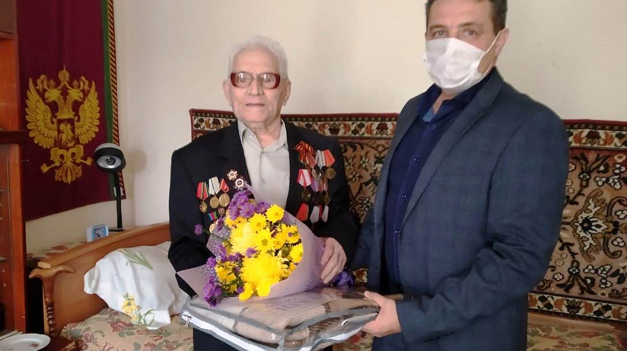 В Прикубанском округе сегодня поздравили участников освобождения Кубани