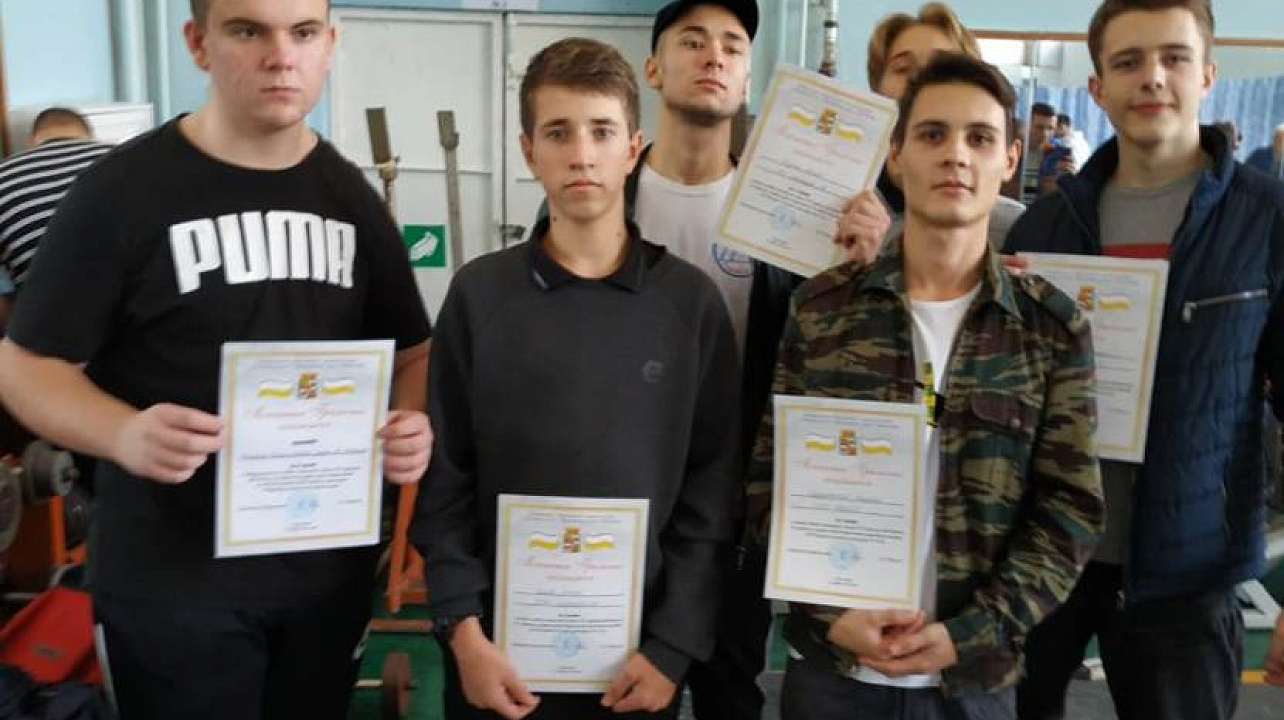 Ученики школ Западного округа приняли участие в XVII краевом зональном фестивале по гиревому спорту