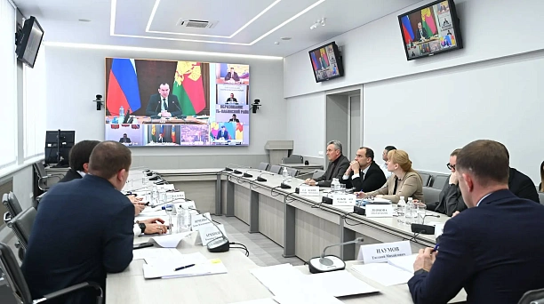 Евгений Наумов на краевом совещании рассказал о строительстве социальных объектов в Краснодаре 