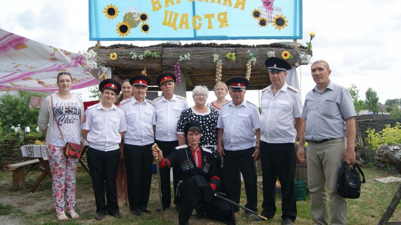 Казаки побывали в этнографическом комплексе «Атамань»