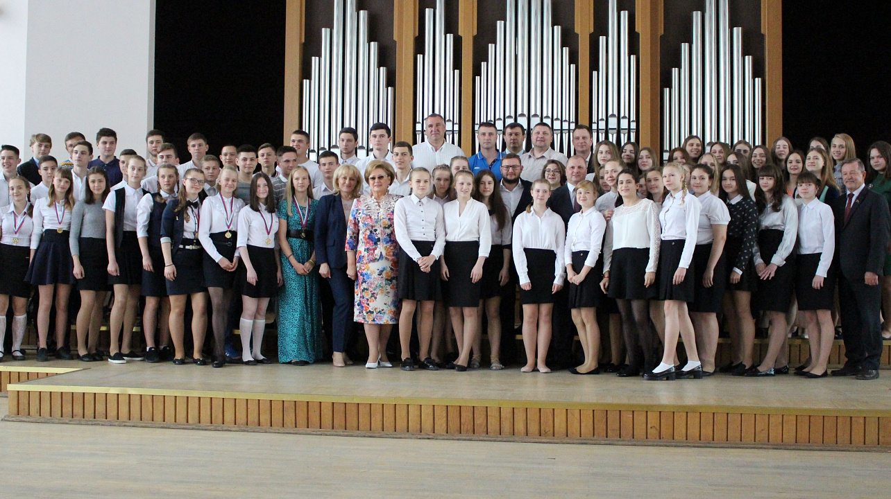 Евгений Первышов поздравил гандболистов Краснодара с победами