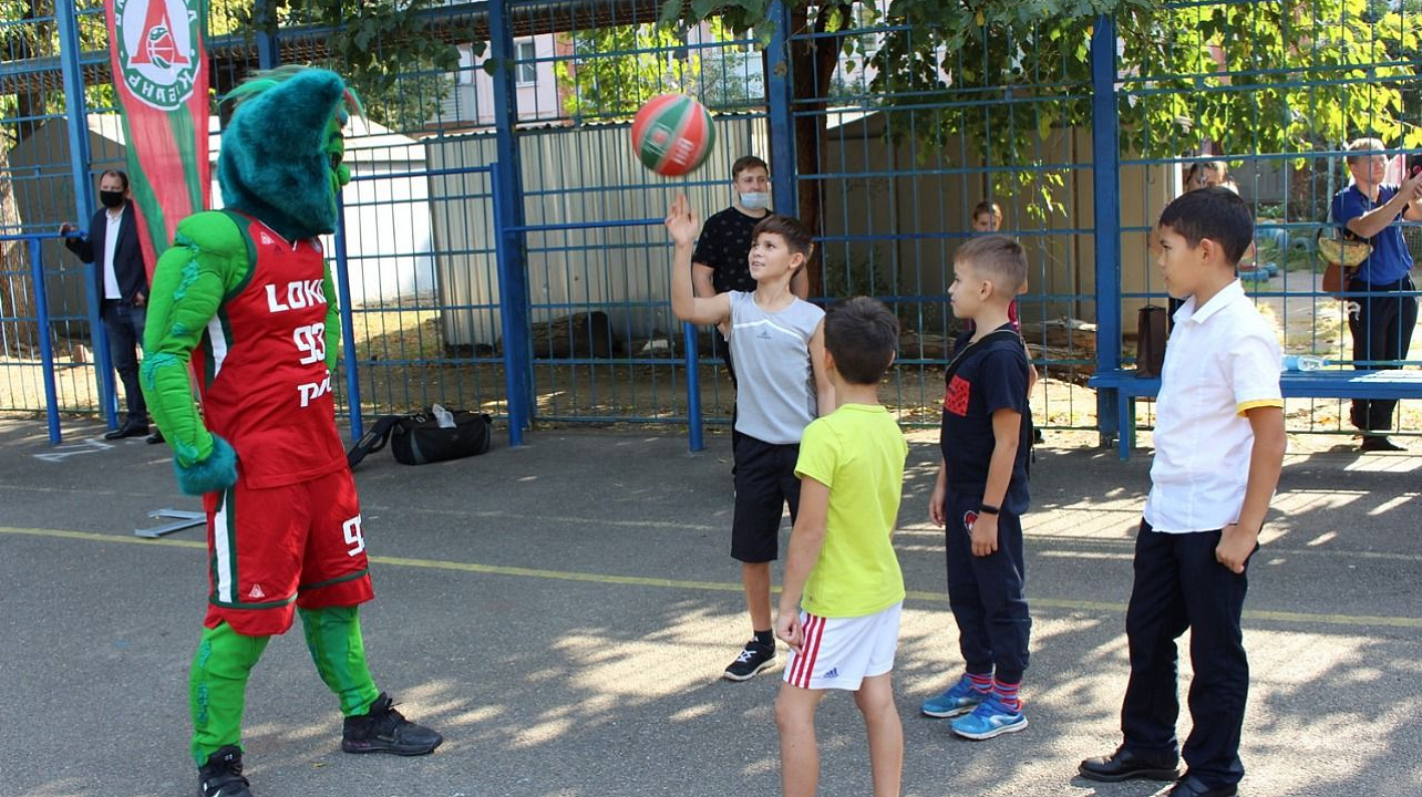 В Краснодаре стартовала акция «Спортсмены нашего двора»