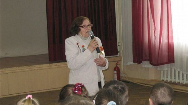 В преддверии Дня Победы в школе № 34 прошел Урок мужества