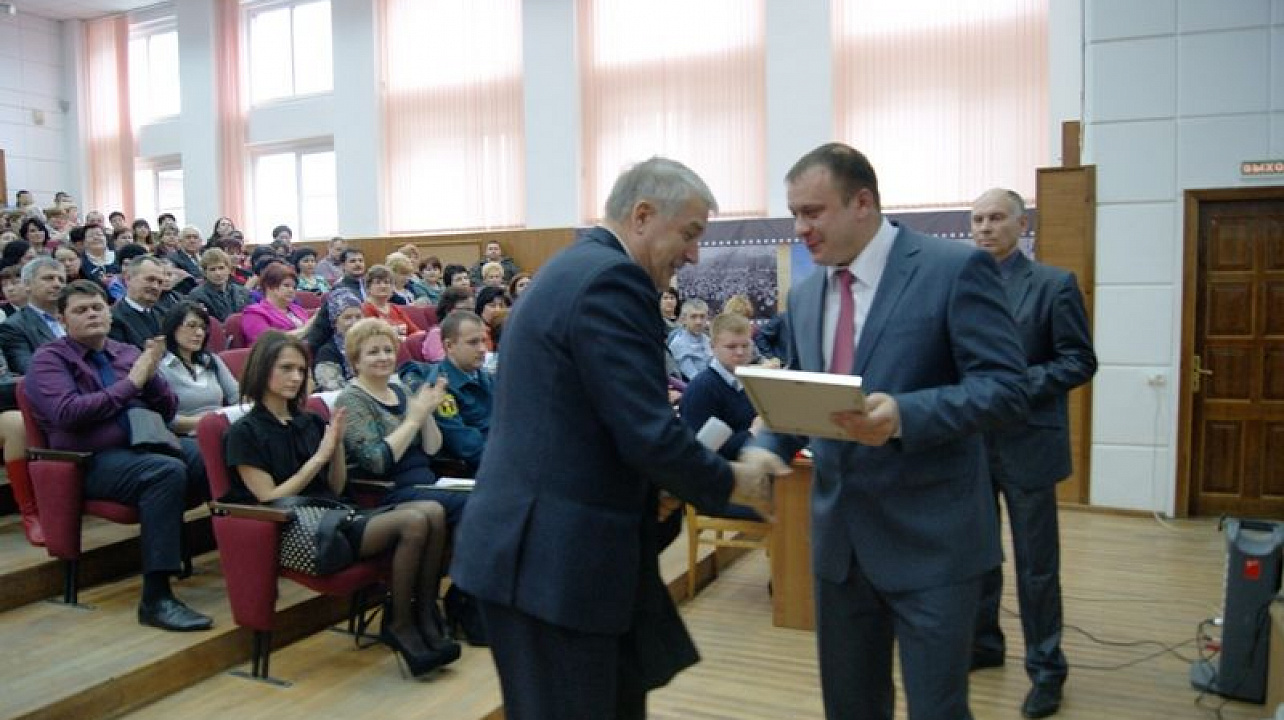 Участники  ликвидации последствий обледенения отмечены благодарственными письмами