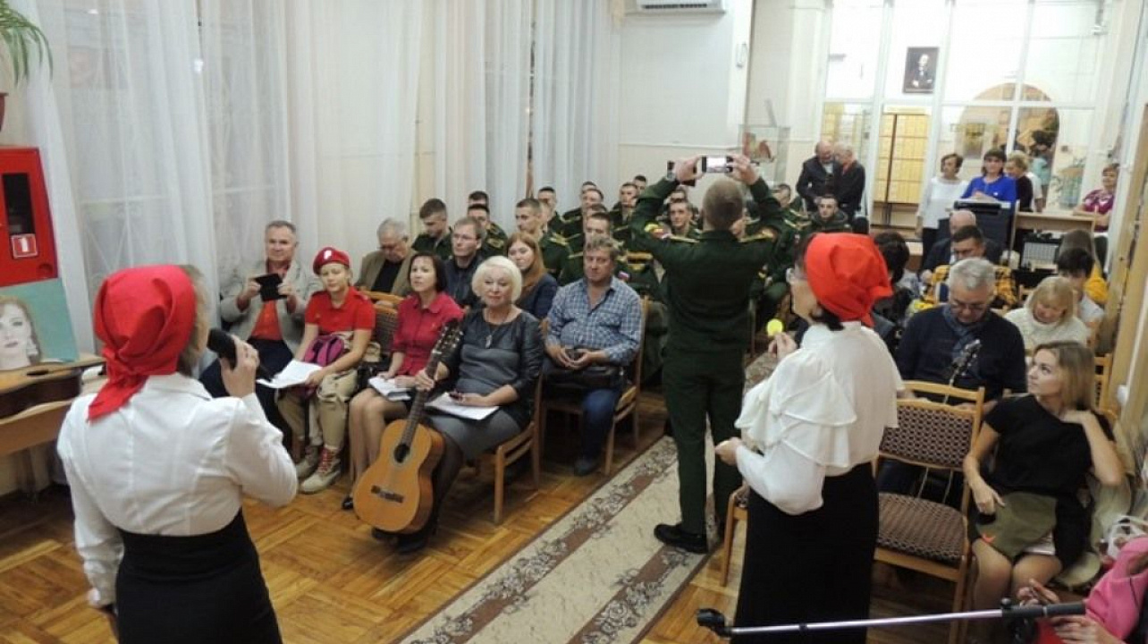 Библиотека им. Н. А. Некрасова в Западном округе приняла участие в «Ночи искусств-2018»