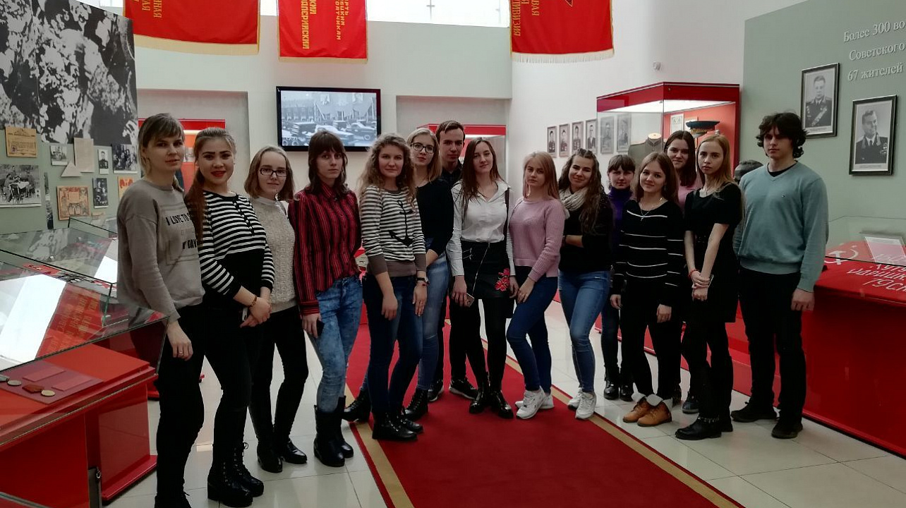 Студенты университета побывали на экскурсии в Краснодарском историко-археологическом музее-заповеднике имени Е.Д.Фелицына