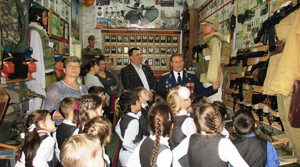 В музее Боевой Славы воинов-интернационалистов провели урок мужества, посвященный контртеррористической операции на Северном Кавказе