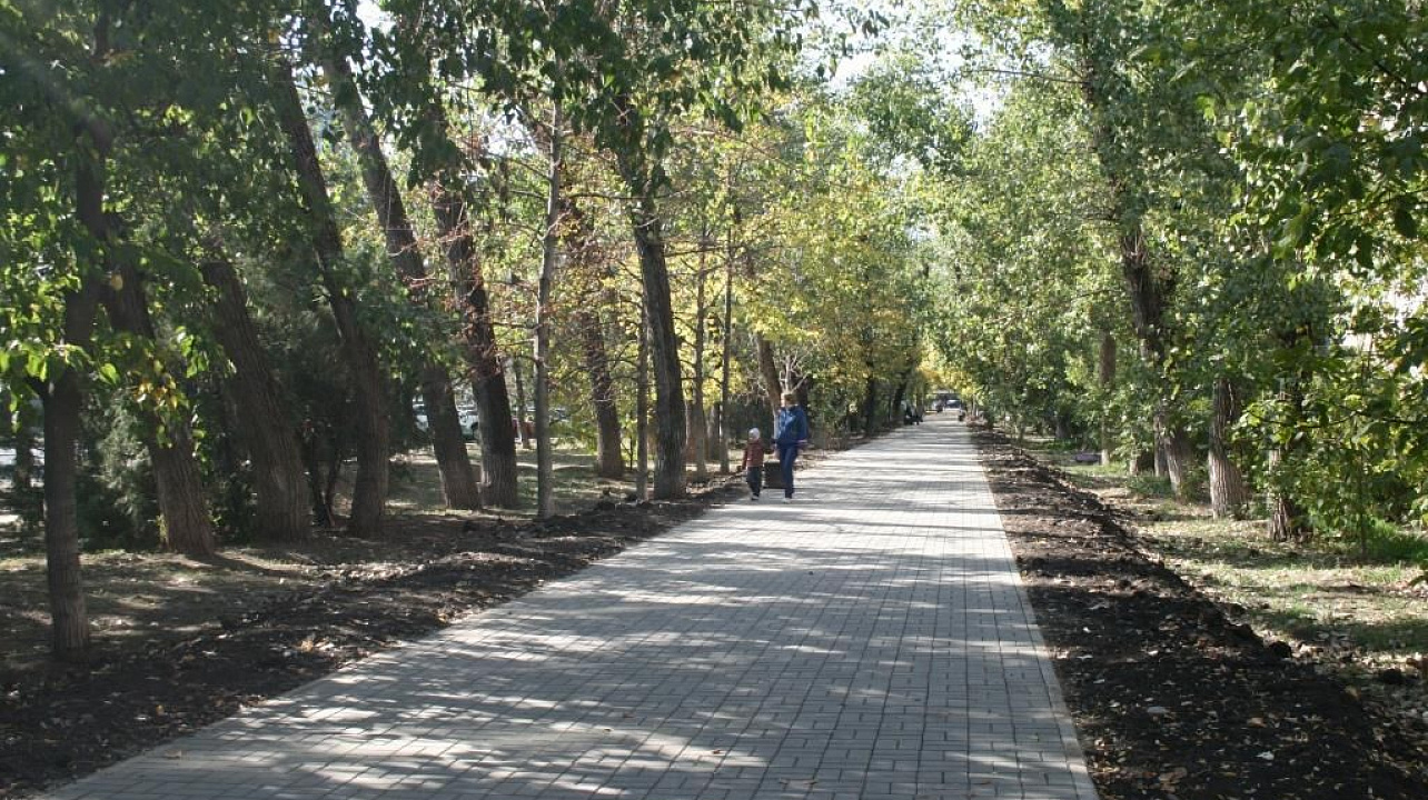 В Прикубанском округе отремонтировано тротуаров площадью 9 тысяч квадратных метров