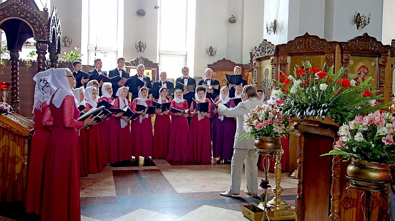 В Храме Рождества Христова в Юбилейном микрорайоне состоялся праздничный концерт