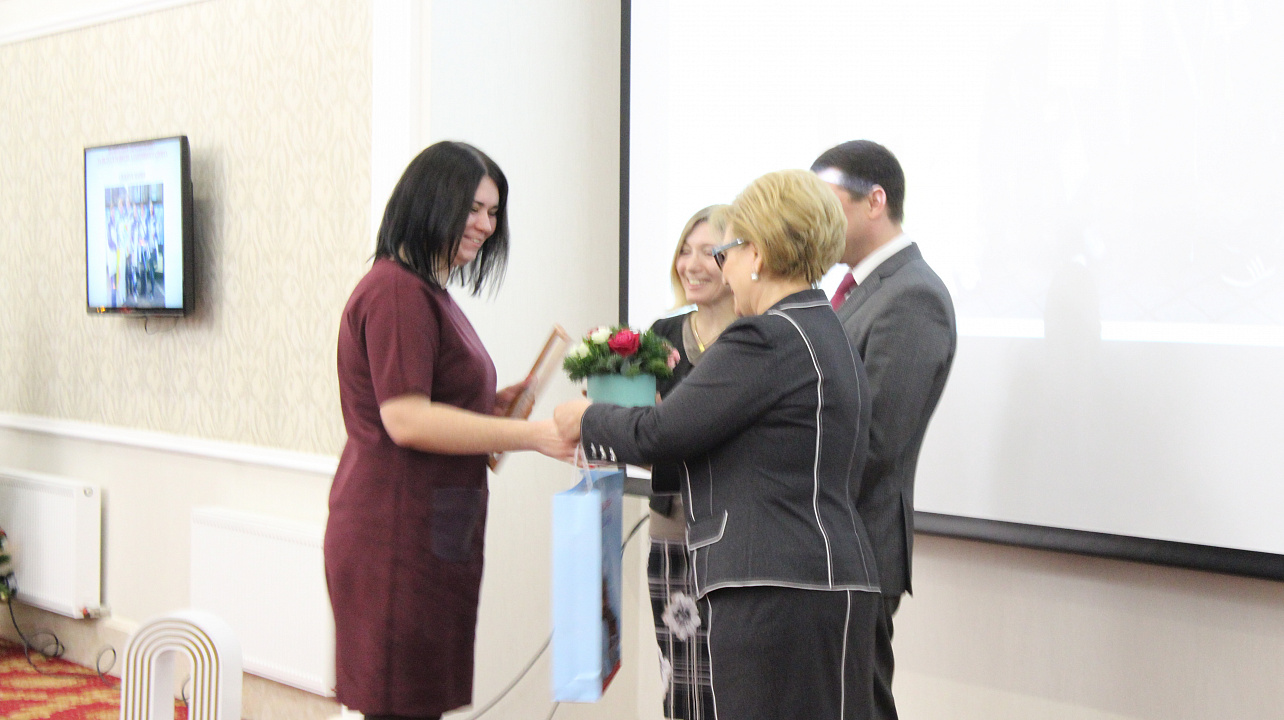 Спортивные итоги года подвели в Краснодаре. Атлетов и тренеров поблагодарил за достижения и поздравил с наступающим 2018 годом мэр Евгений Первышов. Часть 2.