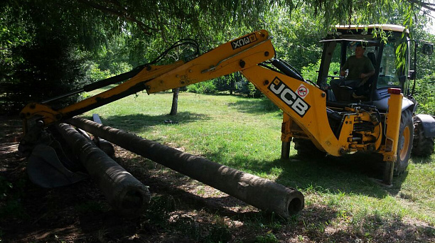 В Юбилейном микрорайоне навели порядок в Рождественском парке