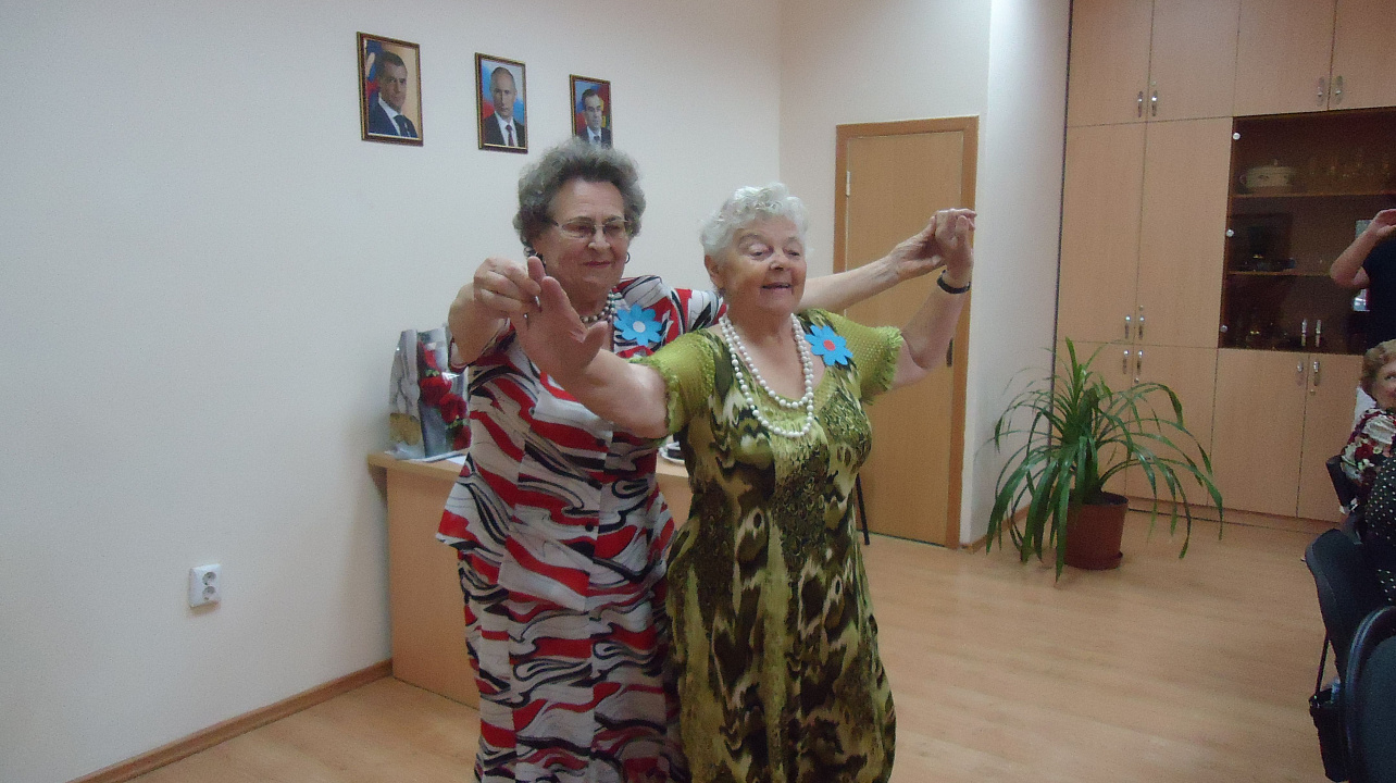 На территории избирательного округа 25 прошел праздник в честь Дня семьи, любви и верности