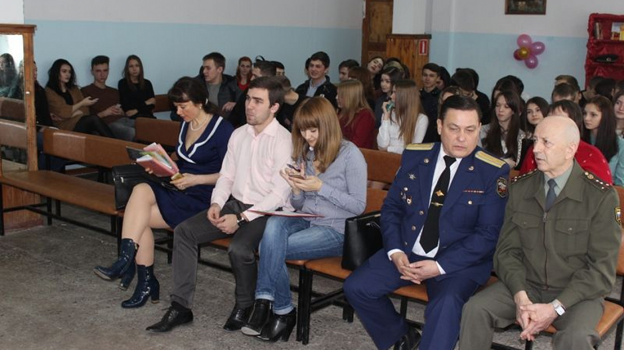 В Центральном округе состоялся литературный вечер, посвященный Великой Победе