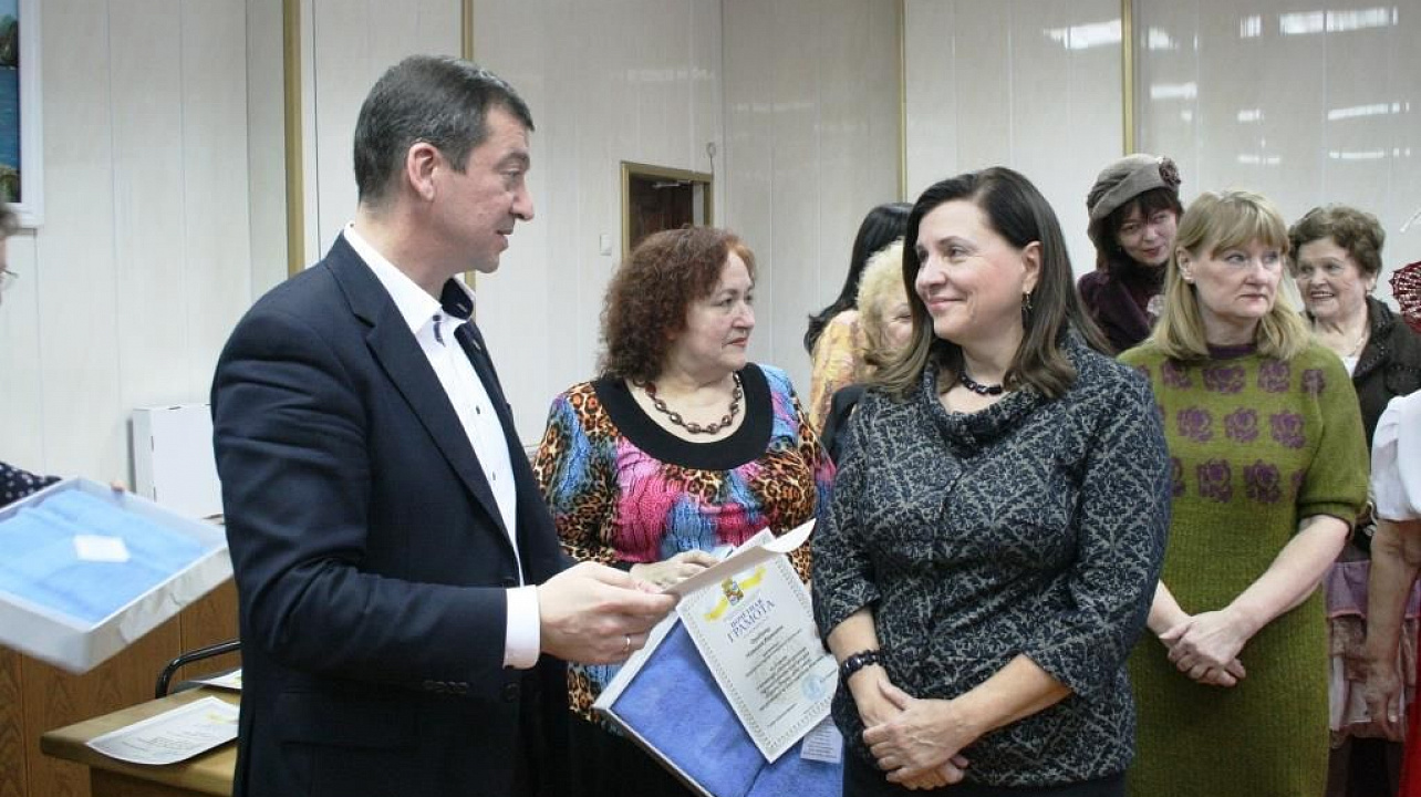 В Прикубанском округе наградили победителей творческого конкурса ко Дню народного единства