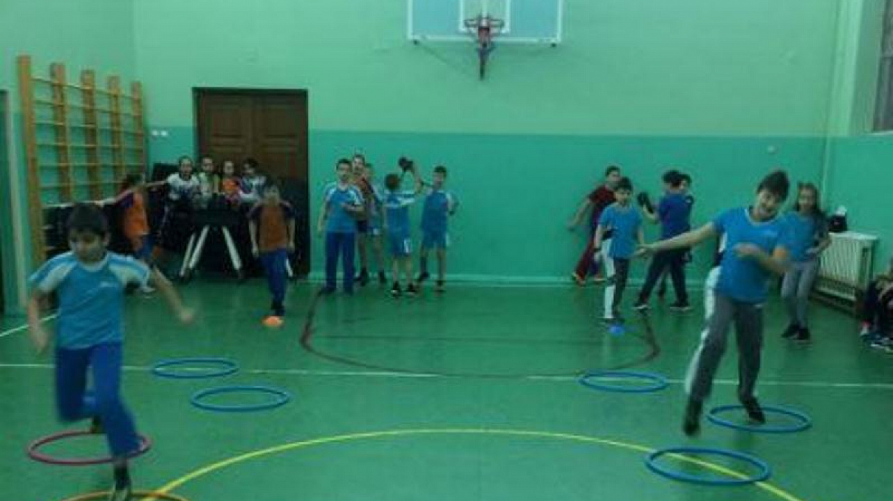 Спортивный праздник «Армейские забавы»