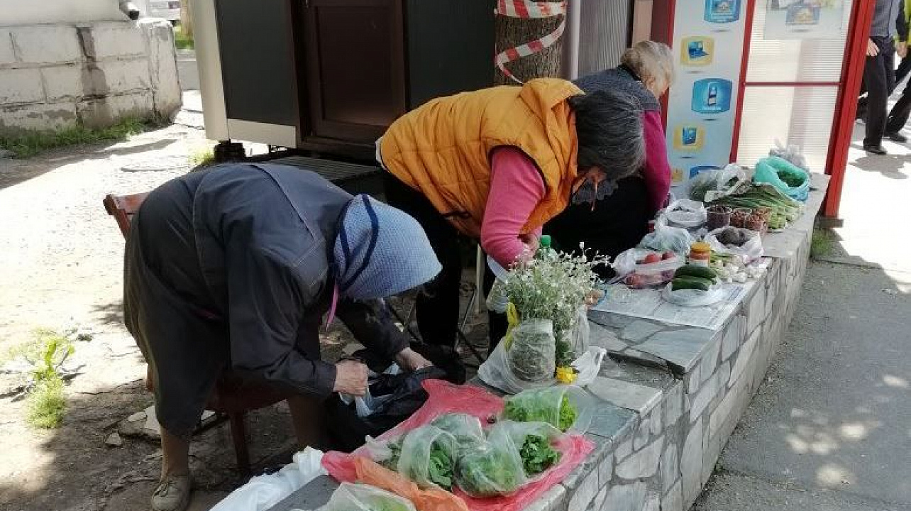 В Западном округе продолжается работа по пресечению несанкционированной торговли