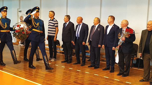 В Краснодаре в Доме спорта "Динамо" состоялся Турнир по волейболу, посвященный Дню Победы