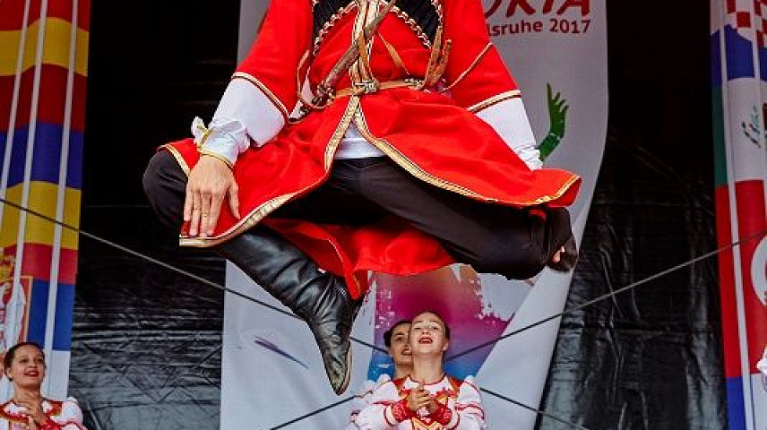 folkloria2017_byernst_Otrazhenie7.jpg