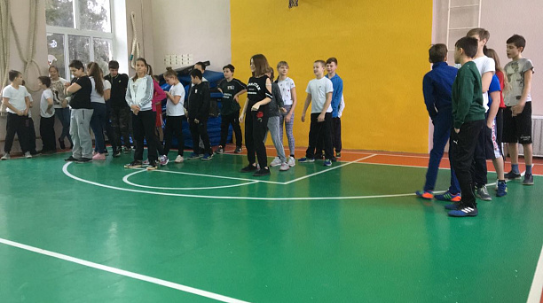 Юные краснодарцы приняли участие в Рождественских веселых стартах