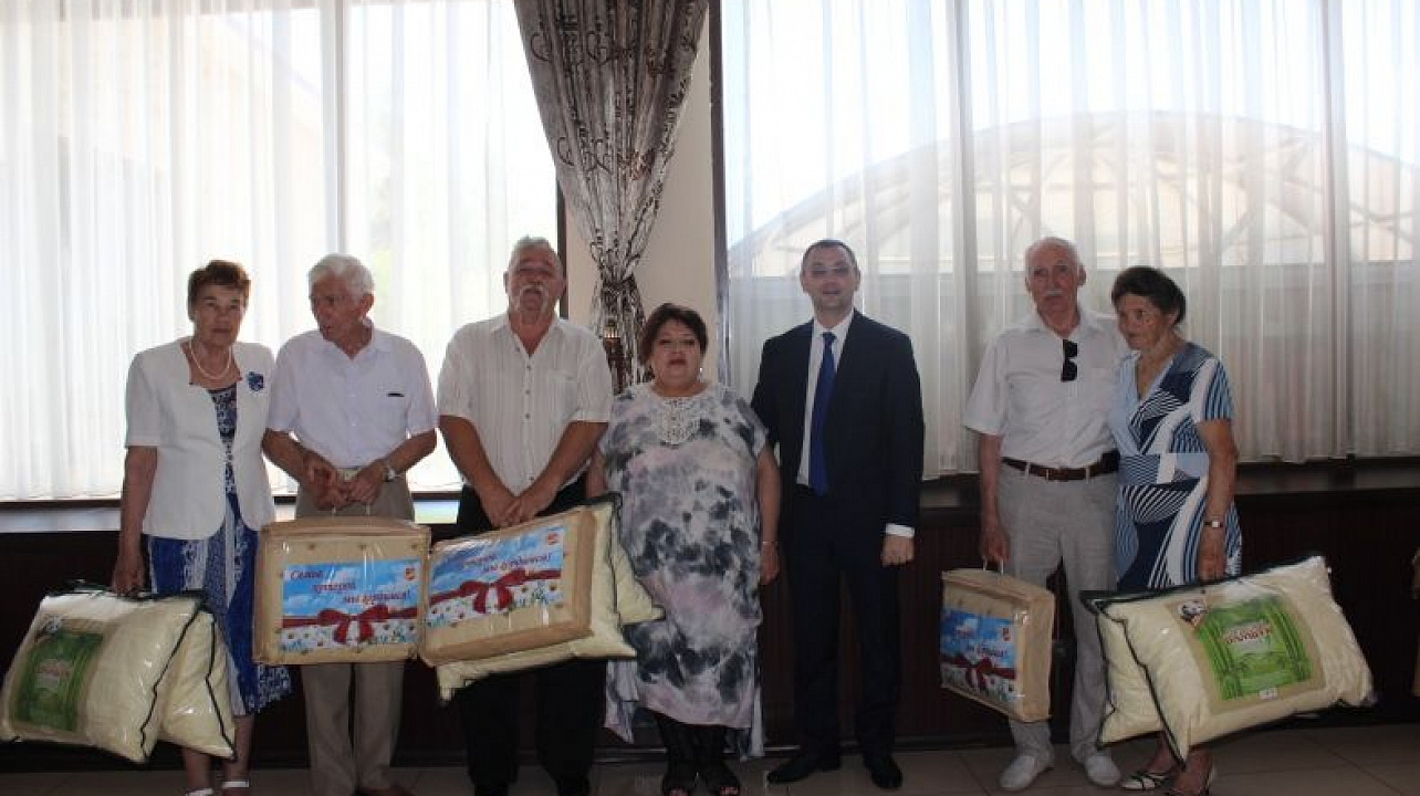 В Центральном округе отпраздновали день семьи, любви и верности