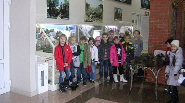 Учащиеся гимназии № 93 посетили музей «Боевой славы»