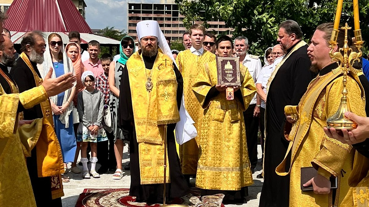 Закладка камня в основание будущего Иоанно-Юрьевского православного храма состоялось сегодня в поселке Краснодарском