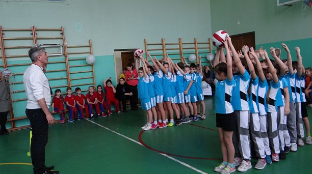 В гимназии № 92 прошли «Веселые старты»