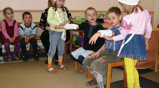 В детском саду № 43 Прикубанского округа прошел цикл занятий «Наша армия - наша защита»